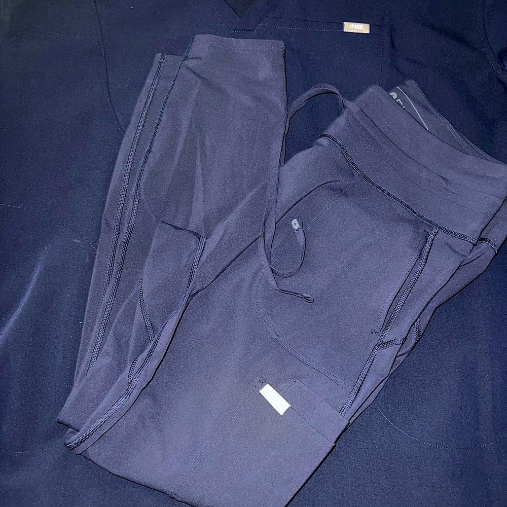 Figs Navy Seville HW leggings L (leggings ONLY)